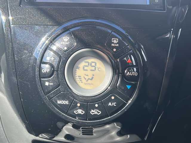 日産 ノート e－パワー X 三重県 2017(平29)年 3.4万km ダークメタルグレー 純正ナビ/フルセグTV/バックカメラ/衝突被害軽減システム/レーンキープアシスト/横滑り防止装置/電動格納ミラー/オートライト/純正フロアマット　