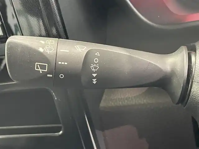 トヨタ ルーミー G S 鹿児島県 2017(平29)年 5.7万km プラムブラウンパールクリスタルシャイン 7インチ社外ナビ/・バックカメラ/Bluetooth/フルセグTV/両側パワースライド/スマートアシスト/・衝突回避支援ブレーキ/・ペダル踏み間違い時加速抑制装置/・車線逸脱警報/・先行車発信お知らせ機能/・クルーズコントロール/横滑り防止装置/コーナーセンサー/純正フロアマット/オートライト/オートエアコン/ドアバイザー/ETC/ハロゲンヘッドライト/フロントフォグランプ