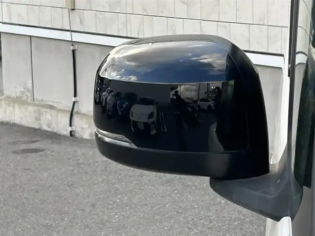 ホンダ Ｎ ＢＯＸ カスタム G EX ターボ ホンダセンシング 山形県 2017(平29)年 7.2万km プレミアムホワイトパールⅡ 純正8インチSDナビ/・フルセグ/CD/DVD/AM/FM/Bluetooth/衝突被害軽減ブレーキ/横滑り防止装置/盗難防止装置/コーナーセンサー/バックカメラ/オートライト/LEDライト/フォグランプ/スマートキー/スペアキー/両側パワースライドドア/クルーズコントロール/レーンキープアシスト/ダブルサイドエアバック/ETC/ドライブレコーダー/純正アルミホイール/シートヒーター
