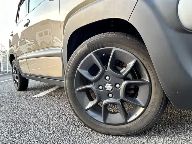 スズキ クロスビー HYBRID MZ 静岡県 2020(令2)年 3.7万km キャラバンアイボリーパールメタリック/ブラック 2トーンルーフ ユーザー買取車両/ワンオーナー/純正SDナビ(CN-RZ753W)/　【CD/DVD/BT/地デジフルセグTV】/純正16インチAW/クルーズコントロール/全方位モニター/前席シートヒーター/ドライブレコーダー/パドルシフト/デュアルセンサーブレーキサポート/誤発進抑制機能/後退時ブレーキサポート/後方誤発進抑制機能/リアパーキングセンサー/アイドリングストップシステム/ビルトインETC/スマートキー/プッシュスタート/USBポート/新車時保証書/取扱説明書