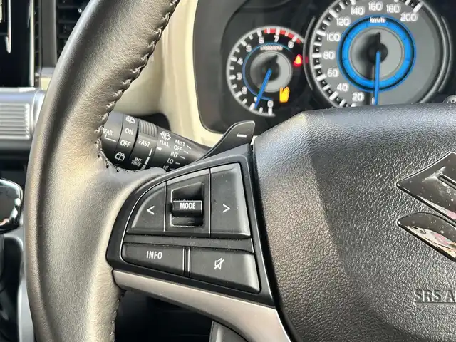 スズキ クロスビー HYBRID MZ 静岡県 2020(令2)年 3.7万km キャラバンアイボリーパールメタリック/ブラック 2トーンルーフ ユーザー買取車両/ワンオーナー/純正SDナビ(CN-RZ753W)/　【CD/DVD/BT/地デジフルセグTV】/純正16インチAW/クルーズコントロール/全方位モニター/前席シートヒーター/ドライブレコーダー/パドルシフト/デュアルセンサーブレーキサポート/誤発進抑制機能/後退時ブレーキサポート/後方誤発進抑制機能/リアパーキングセンサー/アイドリングストップシステム/ビルトインETC/スマートキー/プッシュスタート/USBポート/新車時保証書/取扱説明書