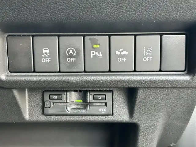スズキ クロスビー HYBRID MZ 静岡県 2020(令2)年 3.7万km キャラバンアイボリーパールメタリック/ブラック 2トーンルーフ ユーザー買取車両/ワンオーナー/純正SDナビ(CN-RZ753W)/　【CD/DVD/BT/地デジフルセグTV】/純正16インチAW/クルーズコントロール/全方位モニター/前席シートヒーター/ドライブレコーダー/パドルシフト/デュアルセンサーブレーキサポート/誤発進抑制機能/後退時ブレーキサポート/後方誤発進抑制機能/リアパーキングセンサー/アイドリングストップシステム/ビルトインETC/スマートキー/プッシュスタート/USBポート/新車時保証書/取扱説明書