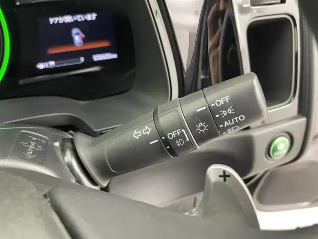 ホンダ シャトル ハイブリッド X ホンダセンシング 富山県 2019(令1)年 3.1万km ミッドナイトブルービームM 純正ナビ（AM/FM/CD/BT/USB）/バックカメラ/ドライブレコーダー/ETC/ハーフレザーシート/シートヒーター/衝突被害軽減システム/レーダークルーズコントロール/レーンキープアシスト/横滑り防止装置/アイドリングストップ/オートLEDライト/フォグライト/純正アルミホイール/純正フロアマット/革巻きステアリング/ステアリングスイッチ/パドルシフト/スマートキー