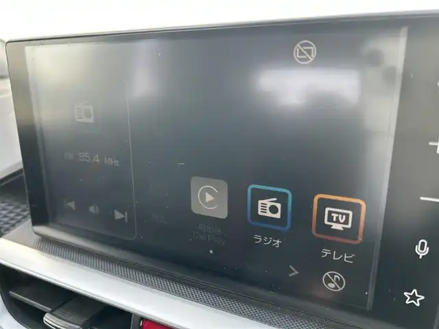 トヨタ ライズ Z 熊本県 2020(令2)年 9.8万km シャイニングホワイトパール 純正ディスプレイオーディオ/・AM/FM/Bluetooth/フルセグTV/AppleCarPlay/全周囲カメラ/スマートアシスト/・クリアランスソナー/・衝突被害軽減ブレーキ/・車線逸脱警報/・先行車発進お知らせ機能/・オートハイビーム/革巻きステアリング/ステアリングスイッチ/D/Nシートヒーター/電動格納ミラー/ウィンカーミラー/クルーズコントロール/ビルトインETC/LEDヘッドライト/フォグランプ/アイドリングストップ/ドアバイザー/スマートキー/プッシュスタート/純正フロアマット/純正アルミホイール