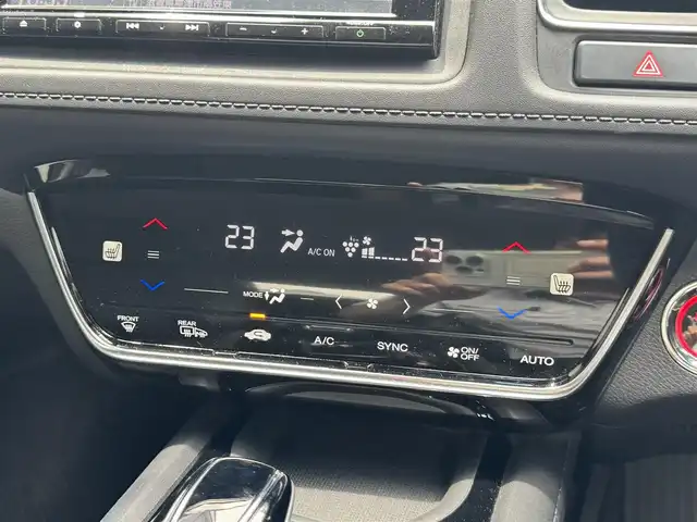 ホンダ ヴェゼル ハイブリッド Z ホンダセンシング 滋賀県 2018(平30)年 5.6万km ミッドナイトブルービームM 禁煙車/純正ナビ/(CD/DVD/フルセグ/Bluetooth)/バックカメラ/ハーフレザーシート/シートヒーター(D/N)/ドラレコ/レーダークルコン/ステアリングスイッチ/LEDヘッドライト/オートライト/レーンキープアシスト/プッシュスタート/スマートキー/スペアキー