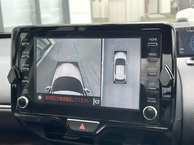 トヨタ ヤリスクロス ハイブリッド Z 道央・札幌 2021(令3)年 4.2万km シルバーメタリック ４WD/ワンオーナー/寒冷地仕様/純正ディーラーOPナビ/AM/FM/BT/フルセグ/トヨタセーフティセンス/プリクラッシュセーフティ/横滑り防止装置/レーダークルーズコントロール/ダウンヒルアシストコントロール/レーンキープアシスト/クリアランスソナー/パーキングアシスト/パノラミックビューモニター/ビルトインETC/EVMODE/DRIVEMODE/D席パワーシート/前席シートヒーター/ハーフレザーシート/革巻きステアリング/ステアリングリモコン/AC100V/電動パーキング/ブレーキホールド/レーダー探知機/プッシュスタート/スマートキー/LEDヘッドライト/オートライト/オートハイビーム/フォグランプ/電動格納ミラー/ヒーテッドドアミラー/ウィンカーミラー/純正フロアマット/ドアバイザー/社外AW付冬タイヤ積込/205/65/R16/2019年/山4mm