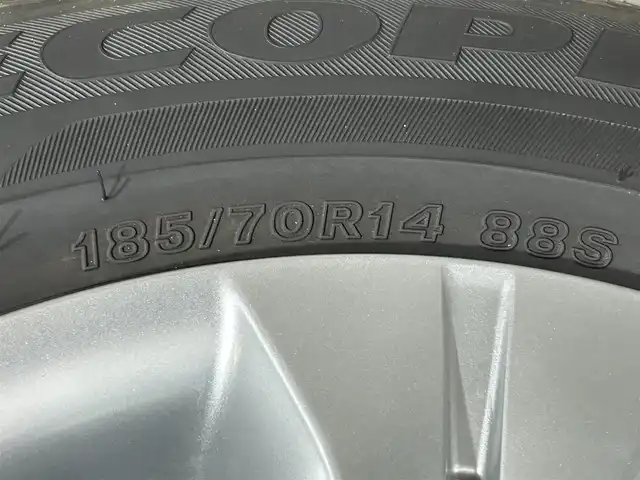 日産 ノート e－パワー X 大阪府 2016(平28)年 2.7万km スーパーブラック 純正ナビ(フルセグ/DVD再生/Bluetooth) 360カメラ ETC デジタルインナーミラー 衝突軽減 レーンアシスト クリアランスソナー オートライト ドラレコ スマートキー プッシュスタート