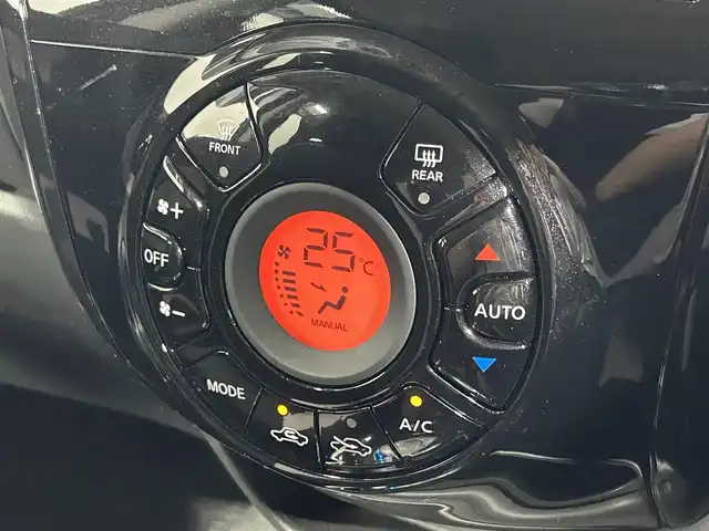 日産 ノート e－パワー X 大阪府 2016(平28)年 2.7万km スーパーブラック 純正ナビ(フルセグ/DVD再生/Bluetooth) 360カメラ ETC デジタルインナーミラー 衝突軽減 レーンアシスト クリアランスソナー オートライト ドラレコ スマートキー プッシュスタート