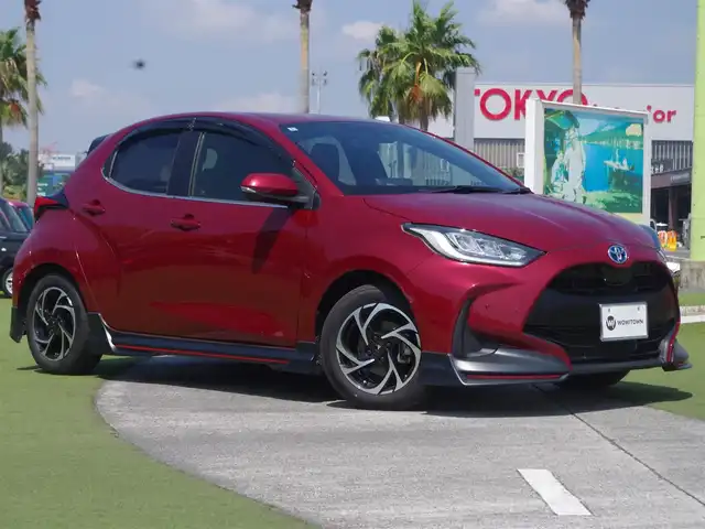 トヨタ ヤリス ハイブリッド Z 千葉県 2020(令2)年 6.9万km センシュアルレッドマイカ Toyota Safety Sense/・プリクラッシュセーフティ/・レーンディパーチャーアラート/・オートハイビーム/・レーダークルーズコントロール/ディスプレイオーディオ/【Bluetooth接続】/バックカメラ/前席シートヒーター/革巻きステアリング/ETC/LEDヘッドライト/ウインカーミラー/クリアランスソナー/モデリスタ15インチアルミホイル/サイド/カーテンエアバッグ/スマートキー