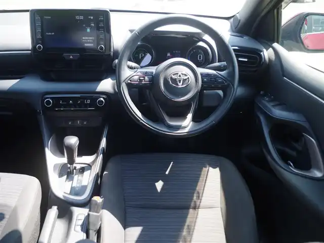 トヨタ ヤリス ハイブリッド Z 千葉県 2020(令2)年 6.9万km センシュアルレッドマイカ Toyota Safety Sense/・プリクラッシュセーフティ/・レーンディパーチャーアラート/・オートハイビーム/・レーダークルーズコントロール/ディスプレイオーディオ/【Bluetooth接続】/バックカメラ/前席シートヒーター/革巻きステアリング/ETC/LEDヘッドライト/ウインカーミラー/クリアランスソナー/モデリスタ15インチアルミホイル/サイド/カーテンエアバッグ/スマートキー