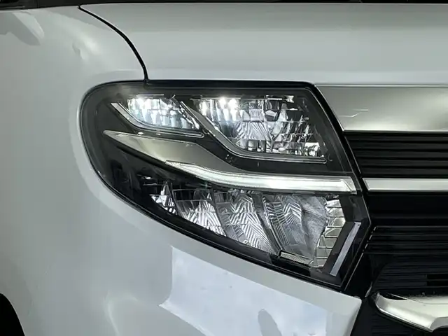 ダイハツ タント スローパー リアシート付き仕様 新潟県 2022(令4)年 1.5万km シャイニングホワイトパール 福祉車両(電動ウインチ)/純正メモリナビ【NMZN-Y72DS】/　フルセグTV/Bluetooth/CD/DVD/USB/レーダークルーズコントロール/衝突被害軽減ブレーキ/レーンキープアシスト/前後コーナーセンサー/ハーフレザーシート/前席シートヒーター/両側パワースライドドア/ドライブレコーダー/バックモニター/ETC/アイドリングストップ/LEDヘッドライト/オートマチックハイビーム/オートライト/横滑り防止装置/レザーステアリング/ステアリングスイッチ/純正AWセット夏タイヤ積込/禁煙車