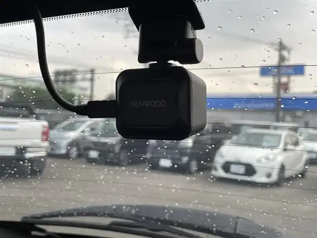日産 ジューク 宮崎県 2014(平26)年 3.1万km オーロラフレアブルーパール 純正ナビ/フルセグTV/バックカメラ/ケンウッドドライブレコーダー/ビークルダイナミクスコントロール/オートライト/オートエアコン/本革巻きステアリング/スエード調トリコットシート/インテリジェントキー/プッシュエンジンスターター/イモビライザー/禁煙車