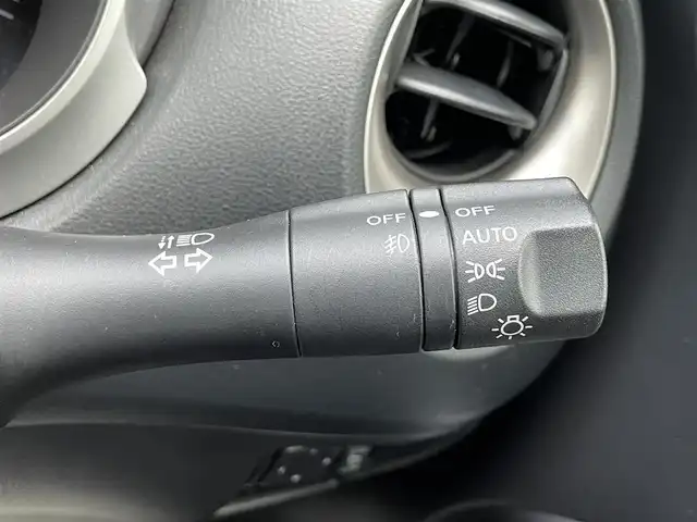 日産 ジューク 宮崎県 2014(平26)年 3.1万km オーロラフレアブルーパール 純正ナビ/フルセグTV/バックカメラ/ケンウッドドライブレコーダー/ビークルダイナミクスコントロール/オートライト/オートエアコン/本革巻きステアリング/スエード調トリコットシート/インテリジェントキー/プッシュエンジンスターター/イモビライザー/禁煙車