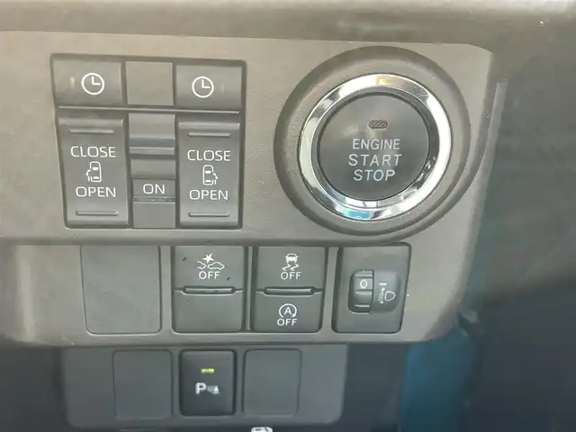 トヨタ ルーミー G 滋賀県 2022(令4)年 5.8万km ターコイズブルーマイカメタリック 純正ナビ/【CD.DVD.Bluetooth.フルセグTV】/バックカメラ/衝突軽減ブレーキ/両側電動スライドドア/クリアランスソナー/LEDヘッドライト/オートライト/オートハイビーム/前方ドライブレコーダー/アイドリングストップ/プッシュスタート/スマートキー/スペアキー