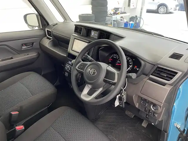 トヨタ ルーミー G 滋賀県 2022(令4)年 5.8万km ターコイズブルーマイカメタリック 純正ナビ/【CD.DVD.Bluetooth.フルセグTV】/バックカメラ/衝突軽減ブレーキ/両側電動スライドドア/クリアランスソナー/LEDヘッドライト/オートライト/オートハイビーム/前方ドライブレコーダー/アイドリングストップ/プッシュスタート/スマートキー/スペアキー