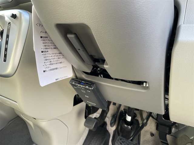 スズキ エブリィ ワゴン PZターボ 大分県 2024(令6)年 0.6万km デニムブルーメタリック ターボ/純正ディスプレイオーディオ 【BTオーディオ/USB】/バックカメラ/左後パワースライドドア/純正14インチアルミホイール/衝突被害軽減システム/前後2カメラドライブレコーダー/リアクリアランスソナー/レーンアシスト/ETC/シートヒーター/充電用USBソケット （Cタイプ）/LEDヘッドライト/フォグランプ/オートライト/ヘッドライトレベライザー/レザーステアリング/ステアリングリモコン/チルトステアリング/ウインカーミラー/横滑り防止装置/アイドリングストップ/エンジンプッシュスタート/ドアバイザー/フロアマット/電動格納ミラー/Wエアバッグ/ABS/スマートキー×2/保証書/車両取説/オーディオ取説