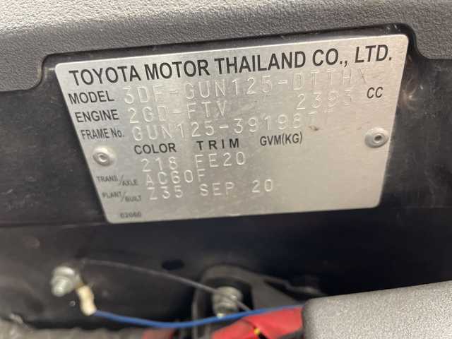 トヨタ ハイラックス Z 千葉県 2020(令2)年 6.8万km アティチュードブラックマイカ ダブルサイドエアバック/カーテンエアバック/衝突軽減/レーンキープアシスト/横滑り防止/コーナーセンサー前後/LED/純正フロアマット/TRDアルミホイール/ETC/テレビナビ/BT/CD/SD/ドライブレコーダー前後