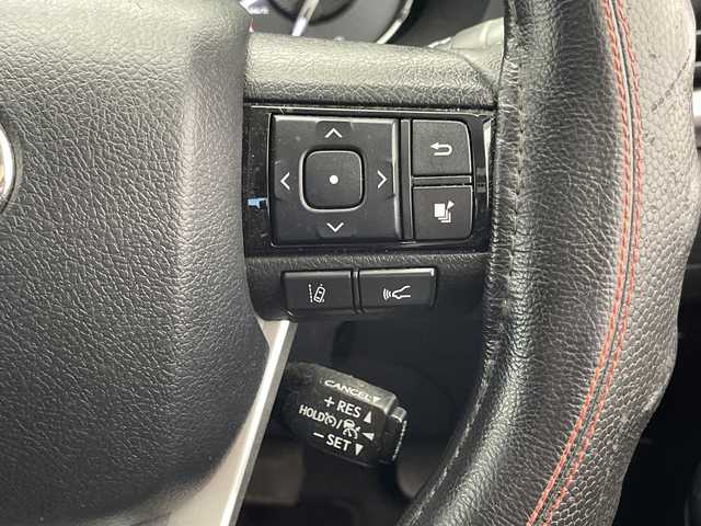 トヨタ ハイラックス Z 千葉県 2020(令2)年 6.8万km アティチュードブラックマイカ ダブルサイドエアバック/カーテンエアバック/衝突軽減/レーンキープアシスト/横滑り防止/コーナーセンサー前後/LED/純正フロアマット/TRDアルミホイール/ETC/テレビナビ/BT/CD/SD/ドライブレコーダー前後