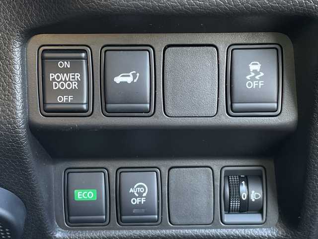 日産 エクストレイル 20Xi Vセレクション 新潟県 2020(令2)年 2.1万km ガーネットレッド 4WD/純正9インチSDナビ(MM520D-L)/CD/DVD/BD/フルセグテレビ/ミュージックサーバー/全方位カメラ/ETC/ドライブレコーダー/衝突被害軽減ブレーキ/レーンキープアシスト/レーダークルーズコントロール/革シート/パワーシート/シートヒーター/ステアリングスイッチ/パワーバックドア/コーナーセンサー/スマートキー/プッシュスタート/LEDヘッドライト/オートライト/フォグランプ/純正18インチアルミホイール