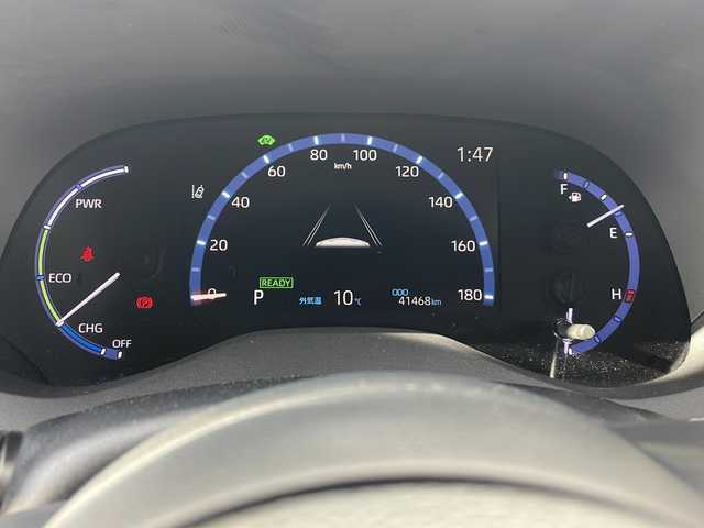 トヨタ ヤリスクロス ハイブリッド Z 三重県 2021(令3)年 4.2万km ブラックマイカ/ホワイトパールクリスタルシャイン 2トーン 純正ナビ/バックカメラ/純正ドラレコ/ビルトインETC/クリアランスソナー/レーダークルコン/シートヒーター/パワーシート/ハーフレザー/USB給電/LEDオートライト/電子パーキング/セーフティーセンス/DRIVE　MODE/オートリトラウィンカーミラー/禁煙車