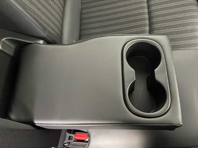 トヨタ アクア Z 秋田県 2023(令5)年 0.8万km プラチナホワイトパールマイカ 4WD/寒冷地仕様/セーフティセンス/モデリスタエアロ/純正ナビ /フルセグTV/パーキングサポートブレーキ /レーダークルーズコントロール /モデリスタAW　/全方位カメラ　/バックカメラ/運転席パワーシート /ステアリングヒーター /ライトレベライザー/フロントワイパーデアイサー/ライトレベライザー/横滑り防止装置/PCTA/AC100V/オートマチックハイビーム/オートライト/プッシュスタート/USBポート/クリアランスソナー/衝突被害軽減システム/前席シートヒーター/ハーフレザーシート/スマートキー/スペアキー有/レーンキープアシスト/ステアリングリモコン/革巻きステアリング/電格ミラー/純正フロアマット/コーナーセンサー