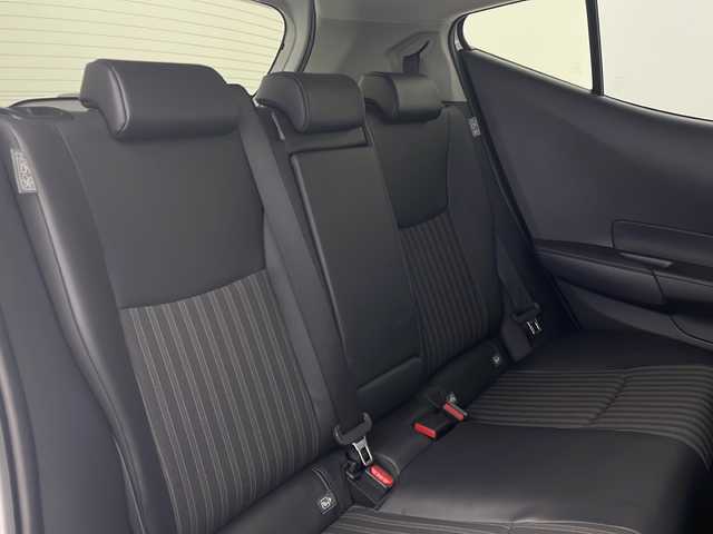 トヨタ アクア Z 秋田県 2023(令5)年 0.8万km プラチナホワイトパールマイカ 4WD/寒冷地仕様/セーフティセンス/モデリスタエアロ/純正ナビ /フルセグTV/パーキングサポートブレーキ /レーダークルーズコントロール /モデリスタAW　/全方位カメラ　/バックカメラ/運転席パワーシート /ステアリングヒーター /ライトレベライザー/フロントワイパーデアイサー/ライトレベライザー/横滑り防止装置/PCTA/AC100V/オートマチックハイビーム/オートライト/プッシュスタート/USBポート/クリアランスソナー/衝突被害軽減システム/前席シートヒーター/ハーフレザーシート/スマートキー/スペアキー有/レーンキープアシスト/ステアリングリモコン/革巻きステアリング/電格ミラー/純正フロアマット/コーナーセンサー