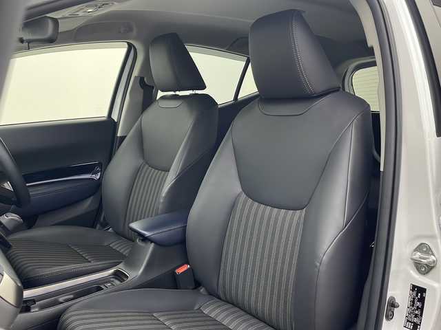 トヨタ アクア Z 秋田県 2023(令5)年 0.8万km プラチナホワイトパールマイカ 4WD/寒冷地仕様/セーフティセンス/モデリスタエアロ/純正ナビ /フルセグTV/パーキングサポートブレーキ /レーダークルーズコントロール /モデリスタAW　/全方位カメラ　/バックカメラ/運転席パワーシート /ステアリングヒーター /ライトレベライザー/フロントワイパーデアイサー/ライトレベライザー/横滑り防止装置/PCTA/AC100V/オートマチックハイビーム/オートライト/プッシュスタート/USBポート/クリアランスソナー/衝突被害軽減システム/前席シートヒーター/ハーフレザーシート/スマートキー/スペアキー有/レーンキープアシスト/ステアリングリモコン/革巻きステアリング/電格ミラー/純正フロアマット/コーナーセンサー