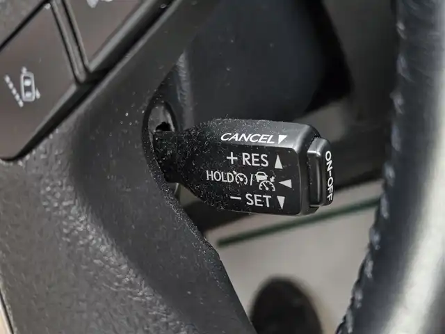 トヨタ ヴェルファイア V 鹿児島県 2018(平30)年 5.6万km ホワイトパールクリスタルシャイン 両側パワースライドドア　/純正ＳＤナビ（ＮＳＺＮ－Ｚ６８Ｔ）　/Ｂｌｕｅｔｏｏｔｈオーディオ　/ビルトインＥＴＣ　/レーダークルーズコントロール　/トヨタセーフティセンス　/Ｄ＋Ｎ席シートヒーター　/Ｄ＋Ｎ席ベンチレーション/D+N席パワーシート/レーントレーシングアシスト/リヤクロストラフィックアラート/ブラインドスポットモニター/純正アルミホイール(17インチ)/前後コーナーセンサー/LEDヘッドライト/プッシュスタート/スマートキー/エアバッグ(W+サイド)/カーテンエアバッグ