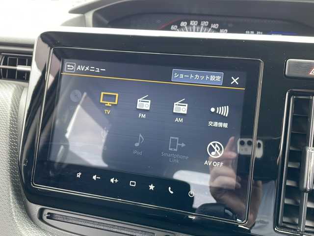 スズキ ソリオ バンディット HV MV 富山県 2022(令4)年 2.6万km ピュアホワイトP 4WD/純正ナビ/（フルセグ/Bluetooth/CD/DVD)/全方位モニター/アイドリングストップ/衝突軽減/車線逸脱防止/レーダークルーズコントロール/コーナーセンサー/ビルトインETC/片側パワースライドドア/前後ドライブレコーダー/前席シートヒーター/2列目サーキュレーター/ヘッドアップディスプレイ/ドアバイザー/ステアリングスイッチ/エンジンスターター/純正AWサマータイヤ積み込み