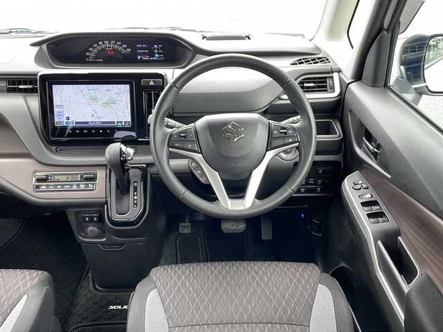 スズキ ソリオ バンディット HV MV 富山県 2022(令4)年 2.6万km ピュアホワイトP 4WD/純正ナビ/（フルセグ/Bluetooth/CD/DVD)/全方位モニター/アイドリングストップ/衝突軽減/車線逸脱防止/レーダークルーズコントロール/コーナーセンサー/ビルトインETC/片側パワースライドドア/前後ドライブレコーダー/前席シートヒーター/2列目サーキュレーター/ヘッドアップディスプレイ/ドアバイザー/ステアリングスイッチ/エンジンスターター/純正AWサマータイヤ積み込み