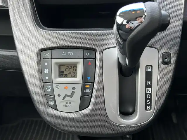 ダイハツ ムーヴ カスタム X スマートセレSA 愛知県 2014(平26)年 5.3万km タングステングレーM 社外SDナビ/AMFM/BT/CD/フルセグ/プッシュスタート/衝突被害軽減システム/横滑り防止装置/バックカメラ/ETC/ベンチシート/スマートキー/純正AW