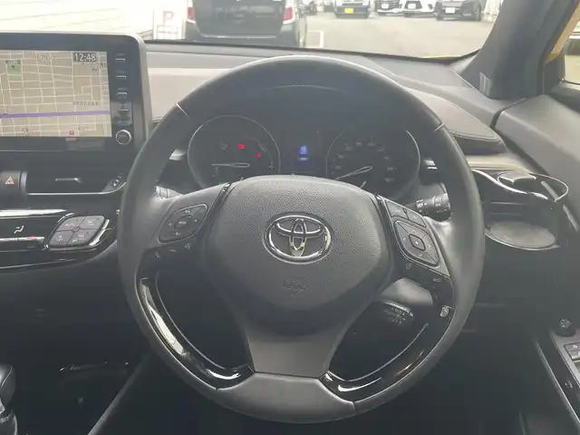 トヨタ Ｃ－ＨＲ G 愛知県 2020(令2)年 4.3万km ブラック/イエロー ワンオーナー/MODELLITAエアロキット/・フロントスポイラー/・サイドスカート/・リアスカート/純正ディスプライオーディオ/・ナビ／Bluetooth／Miracast/バックカメラ/LEDヘッドライト／フォグランプ/シーケンシャルターンランプ/ハーフレザーシート/TOYOTA SAFETY SENSE/・プリクラッシュセーフティ/・レーンディパーチャーアラート/・オートマチックハイビーム/・レーダークルーズコントロール/ブラインドスポットモニター/純正18インチAW/スマートキー＆プッシュスタート/応急用スペアタイヤ