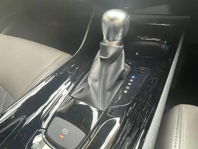 トヨタ Ｃ－ＨＲ G 愛知県 2020(令2)年 4.3万km ブラック/イエロー ワンオーナー/MODELLITAエアロキット/・フロントスポイラー/・サイドスカート/・リアスカート/純正ディスプライオーディオ/・ナビ／Bluetooth／Miracast/バックカメラ/LEDヘッドライト／フォグランプ/シーケンシャルターンランプ/ハーフレザーシート/TOYOTA SAFETY SENSE/・プリクラッシュセーフティ/・レーンディパーチャーアラート/・オートマチックハイビーム/・レーダークルーズコントロール/ブラインドスポットモニター/純正18インチAW/スマートキー＆プッシュスタート/応急用スペアタイヤ