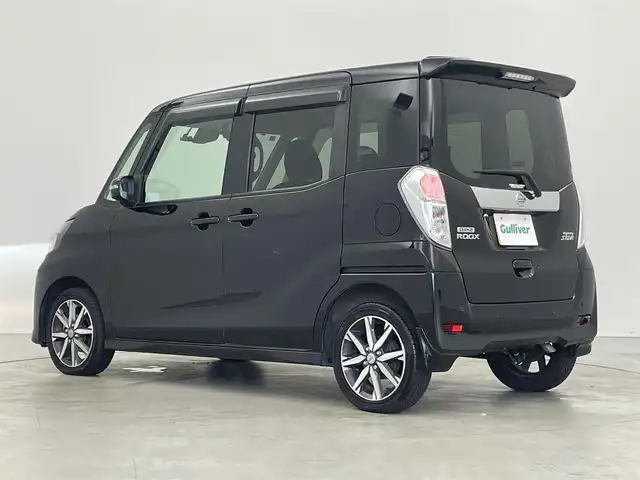 日産 デイズ ルークス ハイウェイスター Gターボ 埼玉県 2019(平31)年 3.5万km ブラック 純正ナビ　アラウンドビューモニター　ドラレコ　ＬＥＤヘッドライト　ＥＴＣ　サーキュレーター　フルセグＴＶ　クルーズコントロール　Ｂｌｕｅｔｏｏｔｈ　オートライト　　オートマチックハイビーム