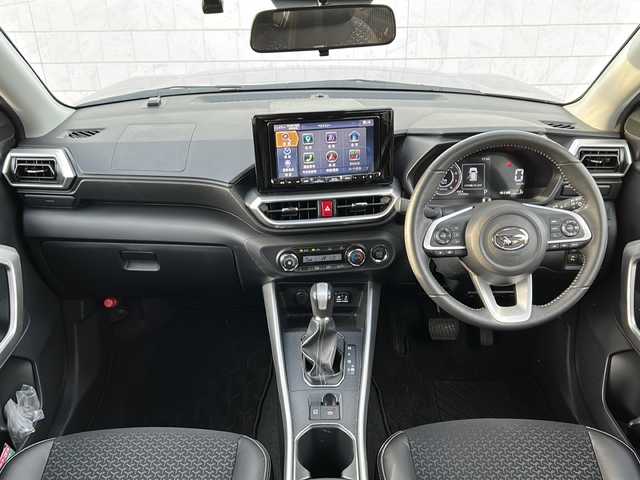 ダイハツ ロッキー プレミアム G 福島県 2022(令4)年 2.4万km グレーマイカM ロッキー専用アルパインナビ　フルセグ　Ｂカメラ　純正ＡＷ　両側シートヒーター　純正ドラレコ　クルコン　電動パーキング　フォグランプ　ＴＶキャンセラー　ＥＴＣ　スペアキー×１　純正フロアマット　４ＷＤ