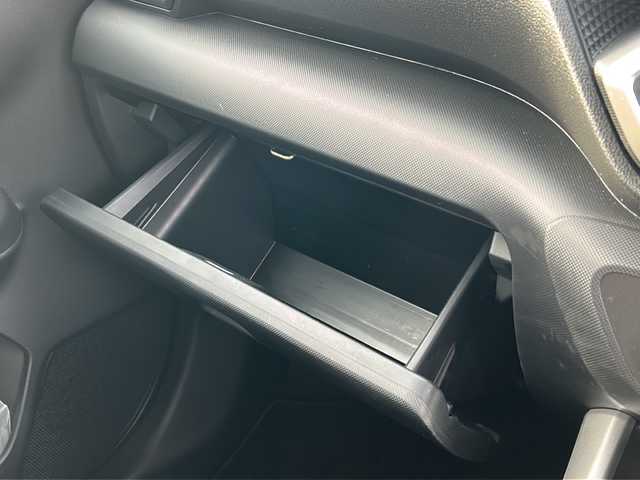 ダイハツ ロッキー プレミアム G 福島県 2022(令4)年 2.4万km グレーマイカM ロッキー専用アルパインナビ　フルセグ　Ｂカメラ　純正ＡＷ　両側シートヒーター　純正ドラレコ　クルコン　電動パーキング　フォグランプ　ＴＶキャンセラー　ＥＴＣ　スペアキー×１　純正フロアマット　４ＷＤ