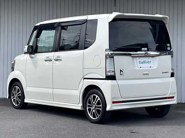 ホンダ Ｎ ＢＯＸ カスタム G SSパッケージ 長野県 2013(平25)年 5.2万km プレミアムホワイトパール パナソニックナビTV/バックカメラ/両側パワースライドドア/プッシュスタート エンジン/純正１４インチアルミ/純正フロアマット/スペアキー