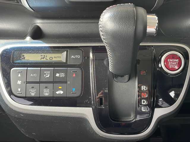 ホンダ Ｎ ＢＯＸ カスタム G SSパッケージ 長野県 2013(平25)年 5.2万km プレミアムホワイトパール パナソニックナビTV/バックカメラ/両側パワースライドドア/プッシュスタート エンジン/純正１４インチアルミ/純正フロアマット/スペアキー