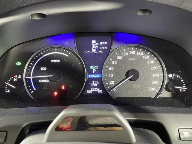 レクサス ＬＳ 600hL エグゼクティブP 沖縄県 2016(平28)年 10万km スターライトブラックガラスフレーク 禁煙車　/リアシートエンターテインメントシステム　/１００Ｖ電源/Mark Levinson/純正メーカーナビ　/（フルセグＴＶ　ＣＤ　ＤＶＤ　Ｂｌｕｅｔｏｏｔｈ　AUX USB）　/全席温冷シート　/ＥＴＣ２．０　/前方ドライブレコーダー/ウッドステアリング/ステアリングヒーター/オートマチックハイビーム/レーダークルーズコントロール/電子パーキング/パワーシート