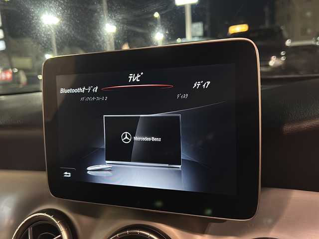 メルセデス・ベンツ ＣＬＡ１８０ Sブレイク AMG スタイル 静岡県 2018(平30)年 3.9万km ポーラホワイト メーカーOPナビ/地デジTV/純正CD/DVD/Bluetooth/バックカメラ/サンルーフ/レーダーセーフティパッケージ/ディストロニックプラス/AMG18インチAW/キーレスゴー/ハーフレザーシート/シートヒーター/LEDヘッドライト/保証書/取説