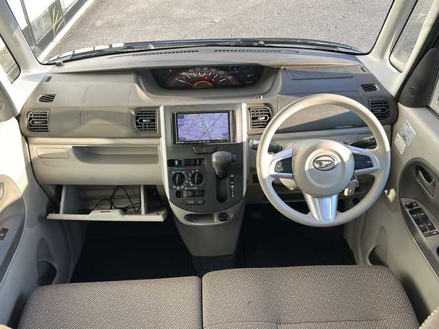 ダイハツ タント L SA Ⅲ 大分県 2018(平30)年 7.8万km ブラックマイカメタリック 衝突軽減ブレーキ/横滑り防止装置/後方コーナーセンサー/レーンキープアシスト/オートマチックハイビーム/社外SDナビ/（Bluetooth/AM/FM/フルセグ/ipod)/ステアリングスイッチ/アイドリングストップ/純正フロアマット/ETC/エンジンスターター/ドアバイザー