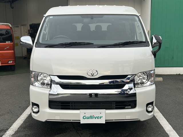 トヨタ ハイエース GL 京都府 2016(平28)年 3.6万km ホワイトパールクリスタルシャイン 社外ＳＤナビ　フルセグテレビ　Ｂｌｕｅｔｏｏｔｈ接続　バックカメラ　４ＷＤ　１０人乗り　１００Ｖ充電　純正ＥＴＣ　ＵＳＢ入力端子　片側パワースライドドア　純正ＬＥＤライト　スマートキー　禁煙車