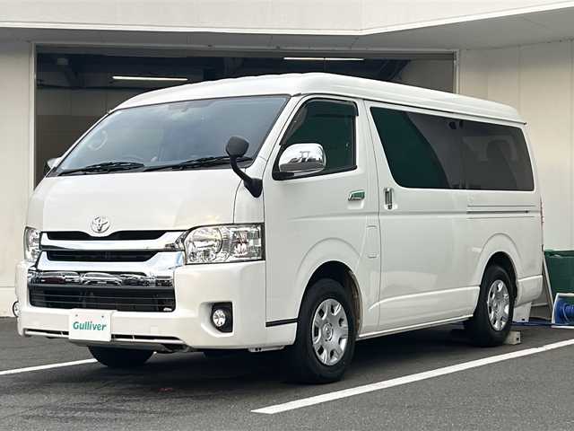 トヨタ ハイエース GL 京都府 2016(平28)年 3.6万km ホワイトパールクリスタルシャイン 社外ＳＤナビ　フルセグテレビ　Ｂｌｕｅｔｏｏｔｈ接続　バックカメラ　４ＷＤ　１０人乗り　１００Ｖ充電　純正ＥＴＣ　ＵＳＢ入力端子　片側パワースライドドア　純正ＬＥＤライト　スマートキー　禁煙車