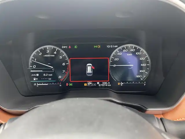 スバル アウトバック 富山県 2023(令5)年 6.8万km パール メーカーナビ／/フルセグＴＶ／/Ｂｌｕｅｔｏｏｔｈ／/オレンジ革シート／/シートヒーター／/エアシート／/パワーシート／/アイサイト/レーダークルーズコントロール/レーンキープアシスト／/サイドカメラ／/バックカメラ／/スマートキー／/ＬＥＤオートライト／/ＬＥＤフォグライト/ビルトインETC
