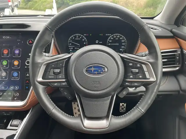 スバル アウトバック 富山県 2023(令5)年 6.8万km パール メーカーナビ／/フルセグＴＶ／/Ｂｌｕｅｔｏｏｔｈ／/オレンジ革シート／/シートヒーター／/エアシート／/パワーシート／/アイサイト/レーダークルーズコントロール/レーンキープアシスト／/サイドカメラ／/バックカメラ／/スマートキー／/ＬＥＤオートライト／/ＬＥＤフォグライト/ビルトインETC