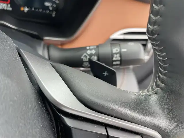 スバル アウトバック 富山県 2023(令5)年 6.8万km パール メーカーナビ／/フルセグＴＶ／/Ｂｌｕｅｔｏｏｔｈ／/オレンジ革シート／/シートヒーター／/エアシート／/パワーシート／/アイサイト/レーダークルーズコントロール/レーンキープアシスト／/サイドカメラ／/バックカメラ／/スマートキー／/ＬＥＤオートライト／/ＬＥＤフォグライト/ビルトインETC