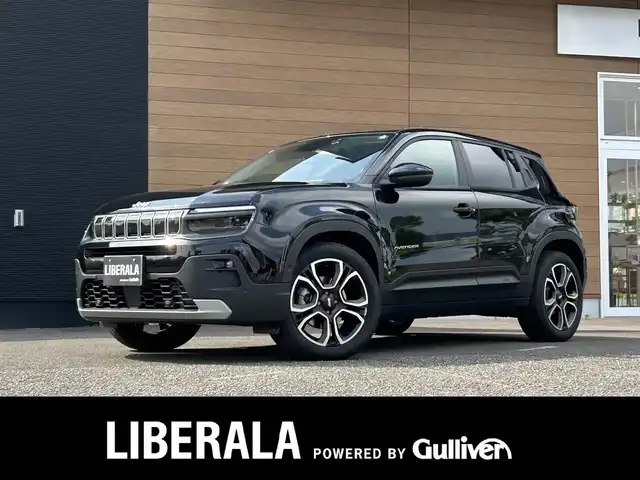 クライスラー・ジープ ジープ アベンジャー アルティテュード 宮崎県 2024(令6)年 0.4万km 黒 ワンオーナー/サンルーフ/ワイヤレス充電/充電ケーブル有/バック・サイドカメラ/純正ナビ/・Bluetooth/・AM/FM/・AppleCarPlay/・AndroidAuto/ETC/前後ドライブレコーダー/ステアリングリモコン/アダプティブクルーズコントロール/レーンキープアシスト/ブラインドスポットモニター/デジタルインナーミラー/レザーシート/前席シートヒーター/運転席パワーシート/純正LEDヘッドライト/オートライト/インテリジェントハイビームシステム/純正18インチアルミ