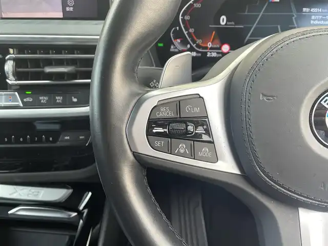 ＢＭＷ Ｘ３ xDrive20d Mスポーツ 岡山県 2022(令4)年 4.6万km アルピンホワイトⅢ HUD/純正iDrive7/アラウンドビューカメラ/モカブラウンレザーシート/シートヒーター/パワーシート/ACC/オートライト/オートハイビーム/レインセンサー/PDC/パーキングアシスト/ライトカーペット/正面衝突警告/側面衝突警告/車線逸脱警告/ステアリングサポート/車線変更警告/パドルシフト/アップルカープレイ/ミラー一体型ETC/BMW純正ルーフキャリア/ドラレコ（F/R）