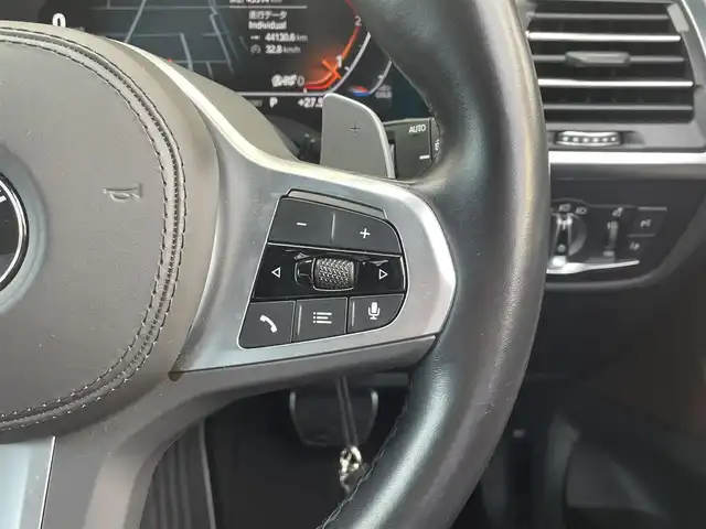 ＢＭＷ Ｘ３ xDrive20d Mスポーツ 岡山県 2022(令4)年 4.6万km アルピンホワイトⅢ HUD/純正iDrive7/アラウンドビューカメラ/モカブラウンレザーシート/シートヒーター/パワーシート/ACC/オートライト/オートハイビーム/レインセンサー/PDC/パーキングアシスト/ライトカーペット/正面衝突警告/側面衝突警告/車線逸脱警告/ステアリングサポート/車線変更警告/パドルシフト/アップルカープレイ/ミラー一体型ETC/BMW純正ルーフキャリア/ドラレコ（F/R）