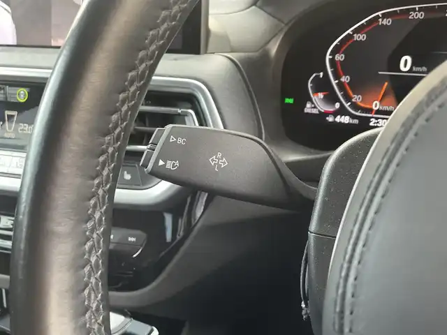 ＢＭＷ Ｘ３ xDrive20d Mスポーツ 岡山県 2022(令4)年 4.6万km アルピンホワイトⅢ HUD/純正iDrive7/アラウンドビューカメラ/モカブラウンレザーシート/シートヒーター/パワーシート/ACC/オートライト/オートハイビーム/レインセンサー/PDC/パーキングアシスト/ライトカーペット/正面衝突警告/側面衝突警告/車線逸脱警告/ステアリングサポート/車線変更警告/パドルシフト/アップルカープレイ/ミラー一体型ETC/BMW純正ルーフキャリア/ドラレコ（F/R）